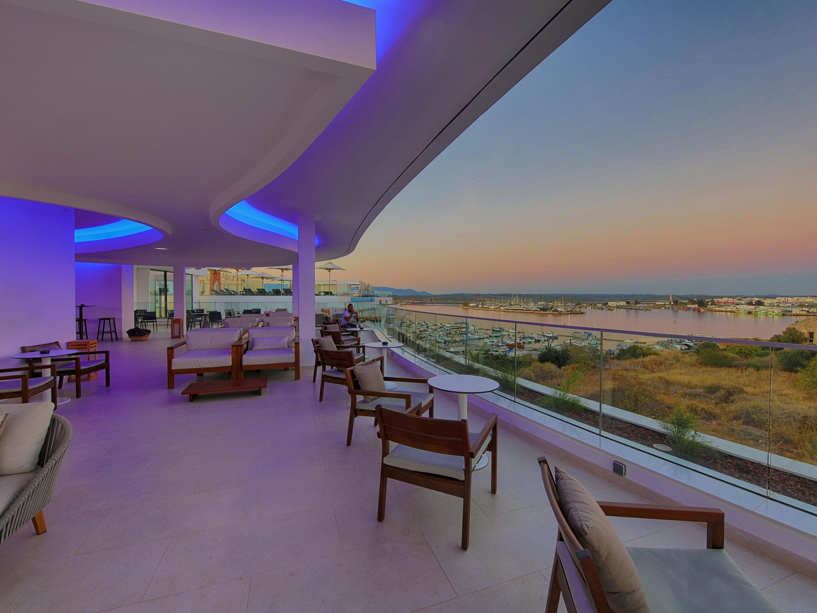 Jupiter Marina Hotel - Couples & Spa (Adults Only) بورتيماو المظهر الخارجي الصورة